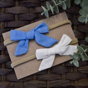 2/$18 🔷 Blue & White Baby Girl Bow Headbands
